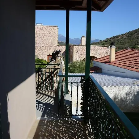 Thalis * Skoutárion