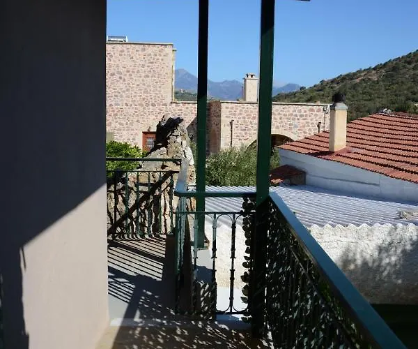 Thalis * Skoutárion